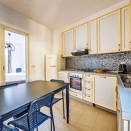 Elegant 2 Bedrooms Apartments Near Duomo Milano Ngoại thất bức ảnh