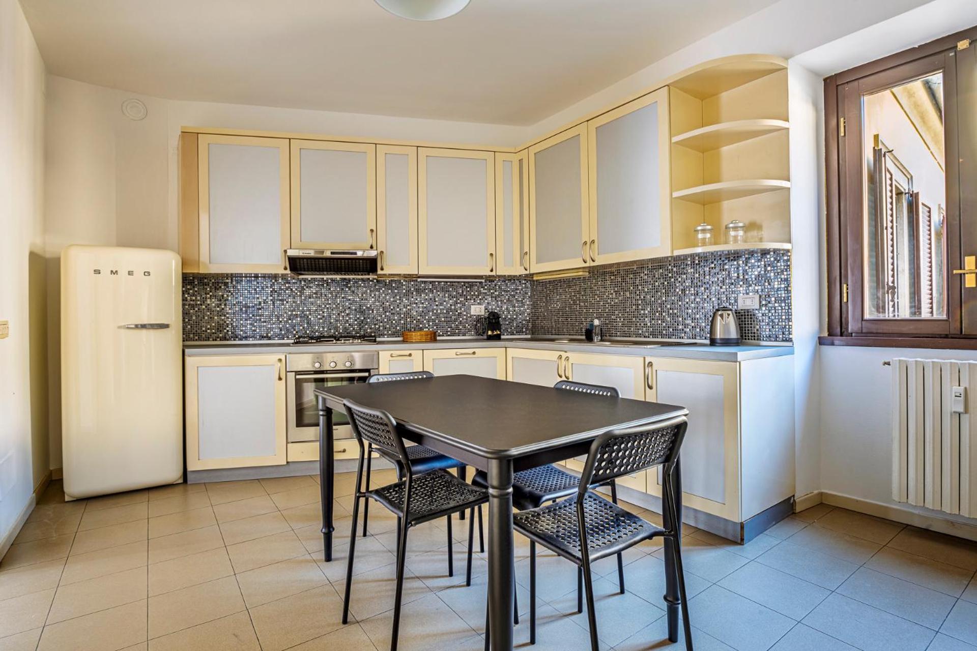 Elegant 2 Bedrooms Apartments Near Duomo Milano Ngoại thất bức ảnh