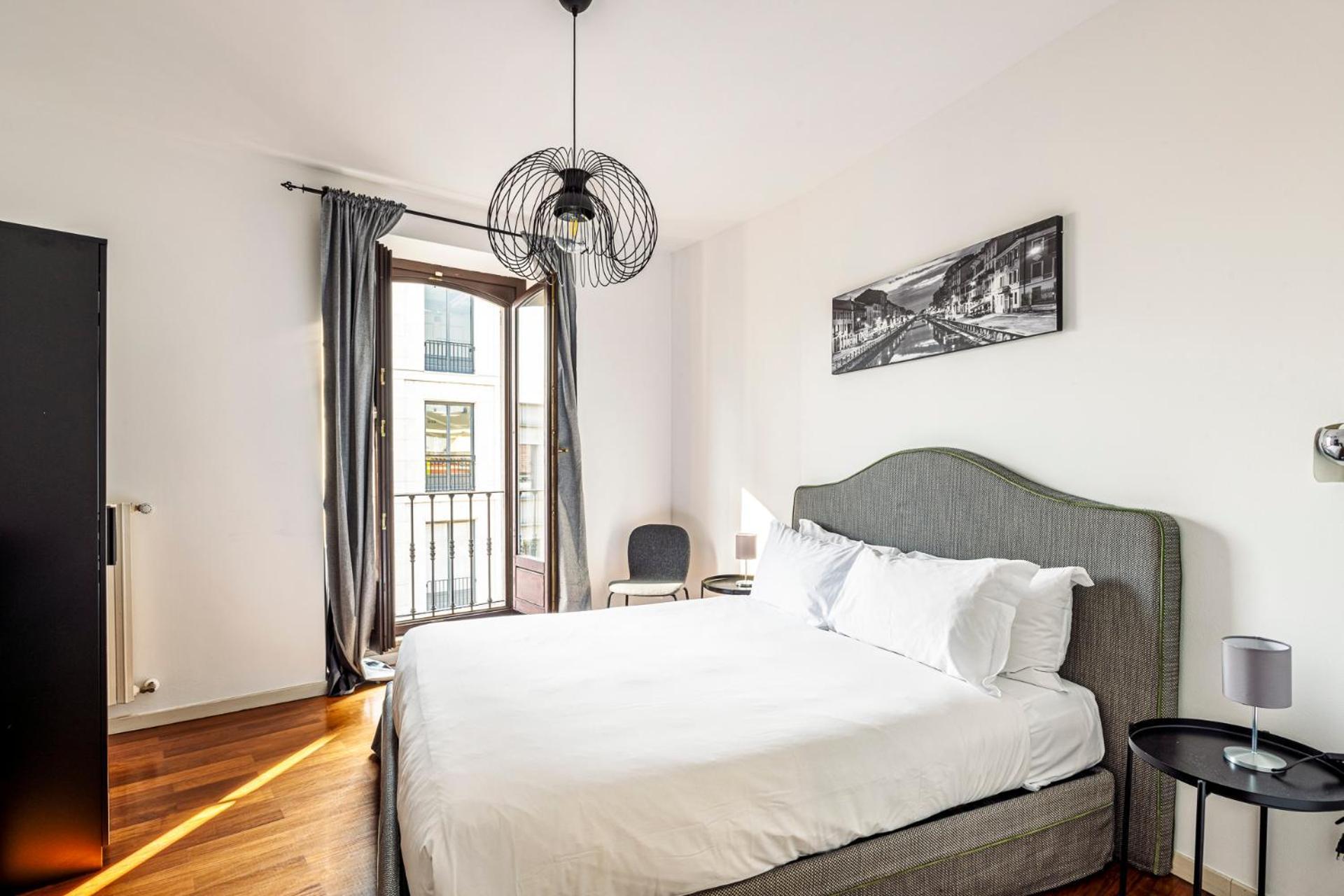 Elegant 2 Bedrooms Apartments Near Duomo Milano Ngoại thất bức ảnh
