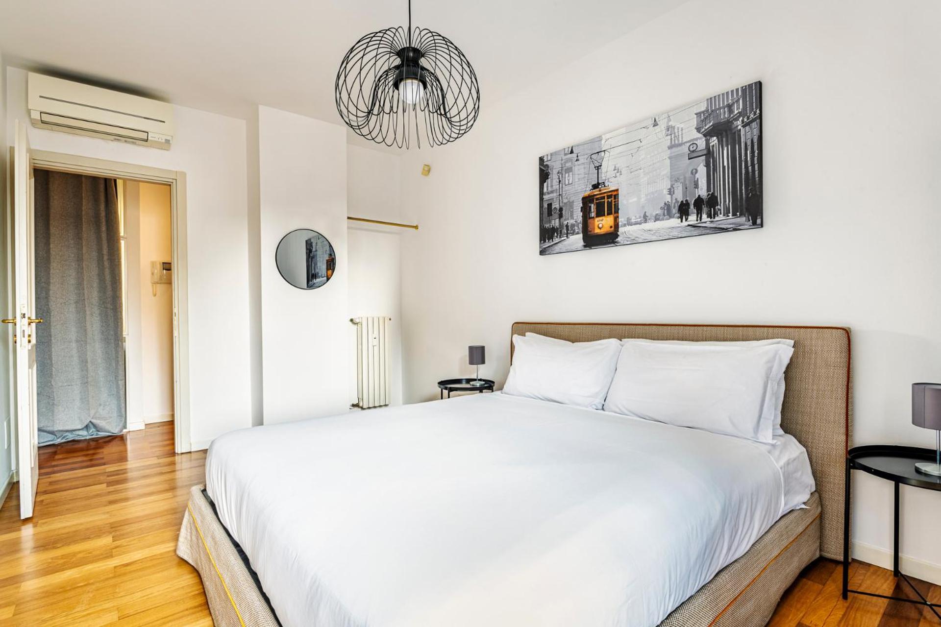 Elegant 2 Bedrooms Apartments Near Duomo Milano Ngoại thất bức ảnh