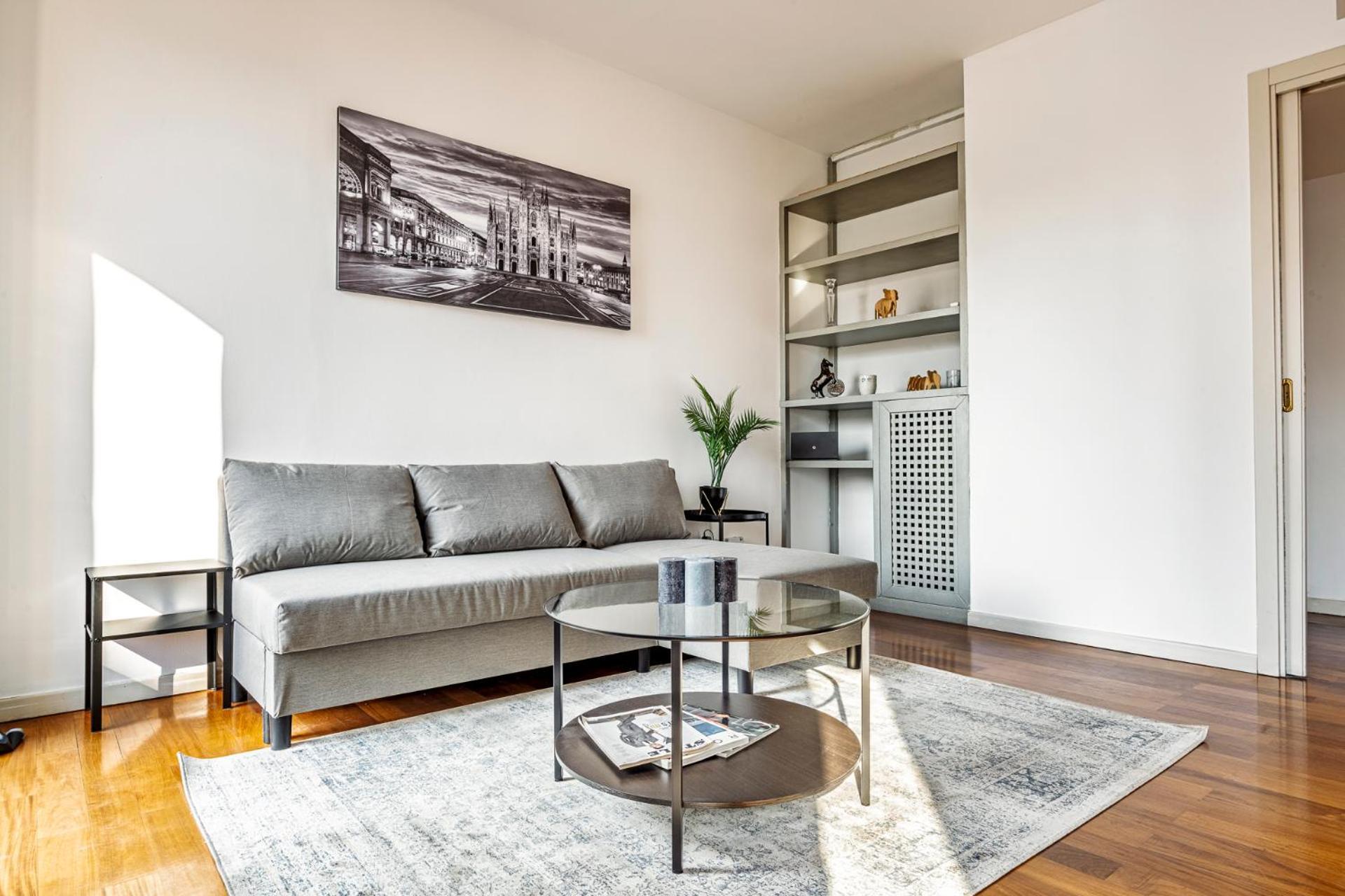 Elegant 2 Bedrooms Apartments Near Duomo Milano Ngoại thất bức ảnh