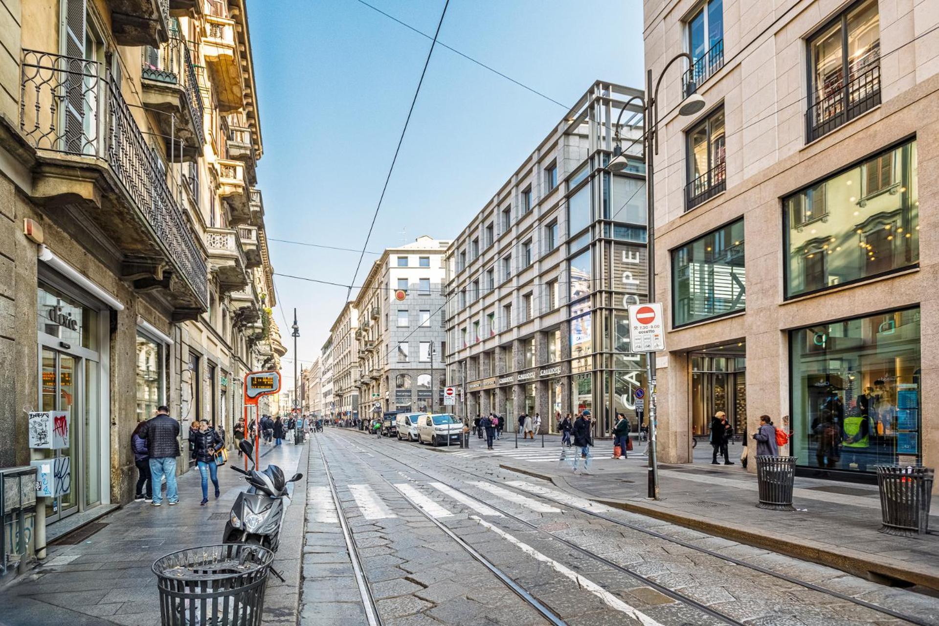 Elegant 2 Bedrooms Apartments Near Duomo Milano Ngoại thất bức ảnh