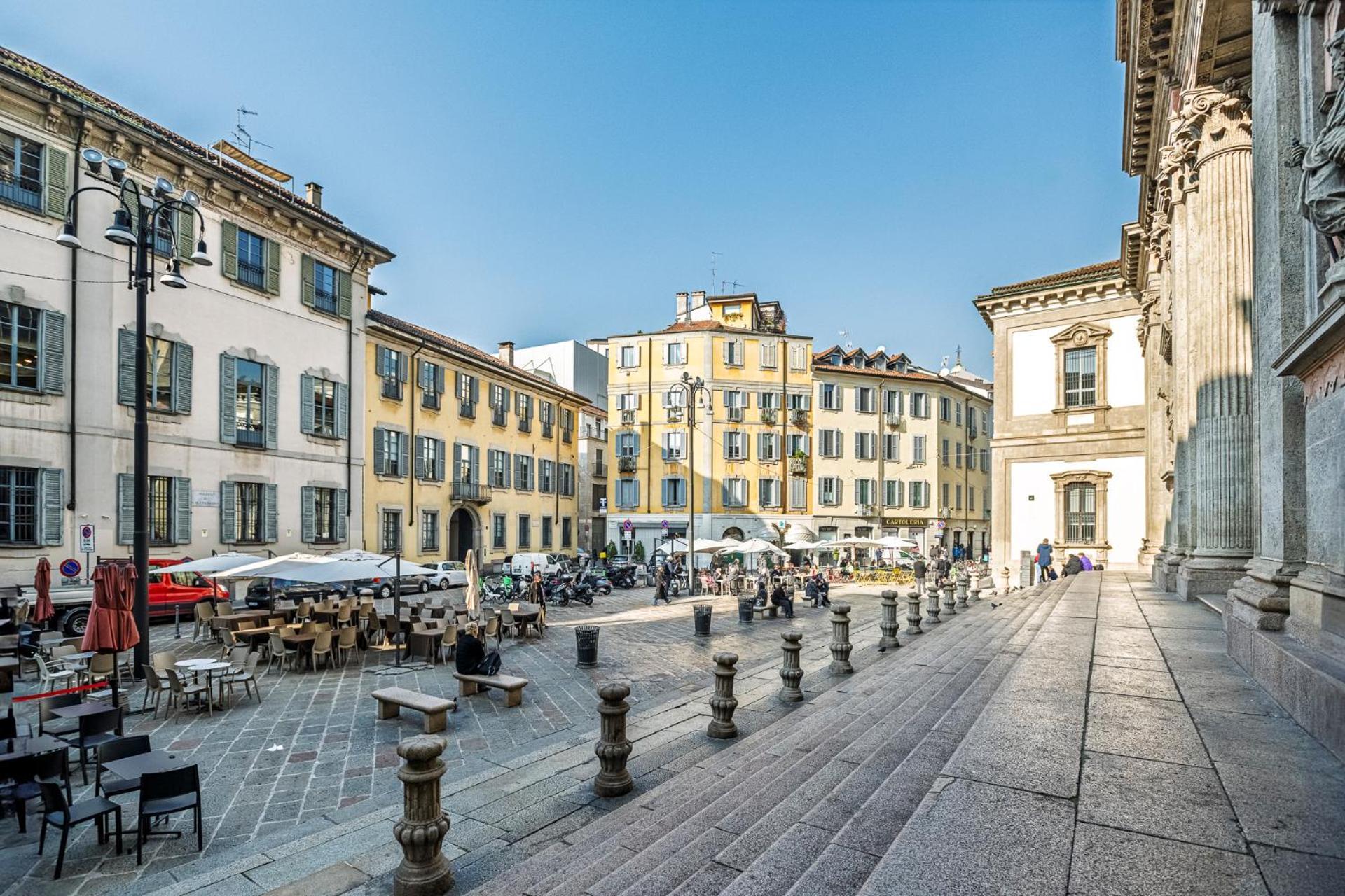 Elegant 2 Bedrooms Apartments Near Duomo Milano Ngoại thất bức ảnh