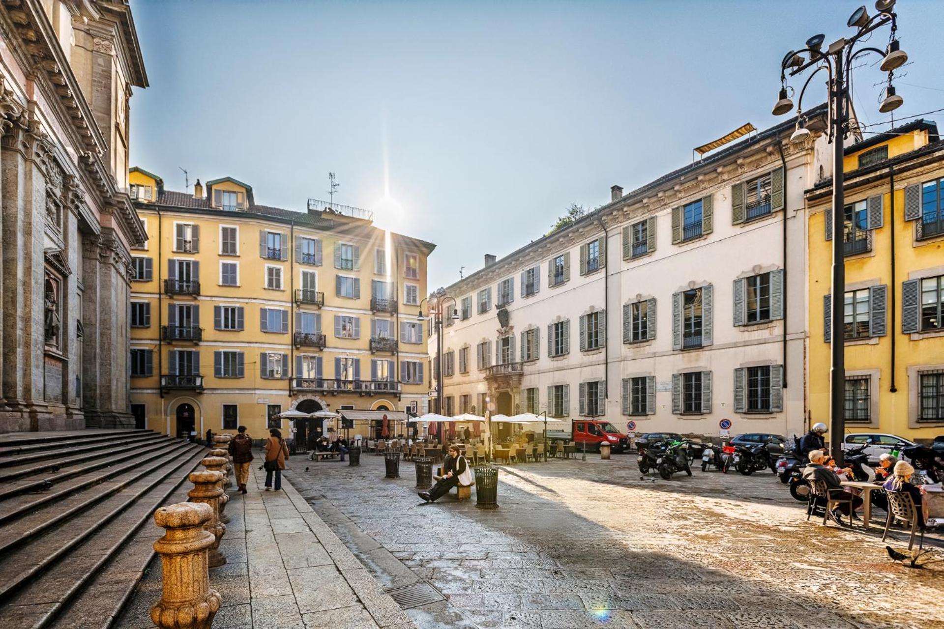 Elegant 2 Bedrooms Apartments Near Duomo Milano Ngoại thất bức ảnh