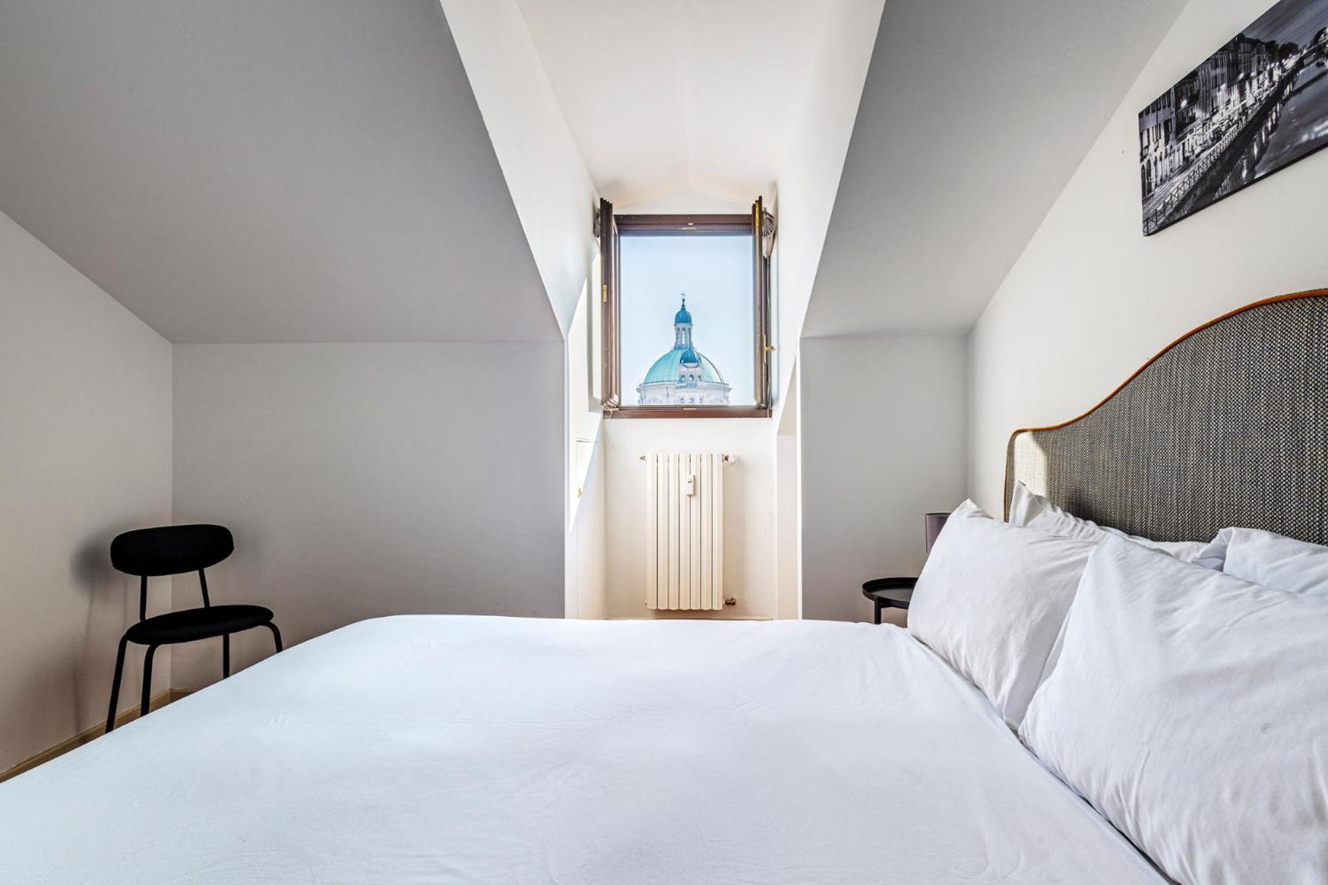 Elegant 2 Bedrooms Apartments Near Duomo Milano Ngoại thất bức ảnh
