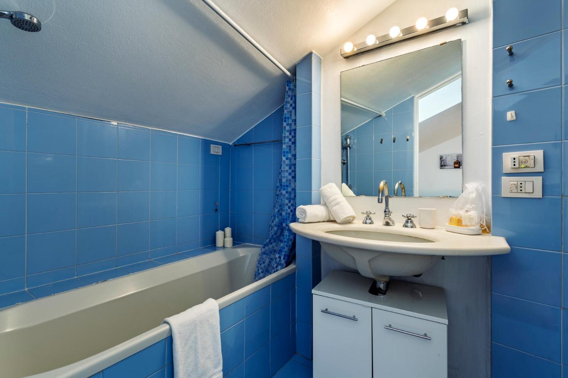 Elegant 2 Bedrooms Apartments Near Duomo Milano Ngoại thất bức ảnh