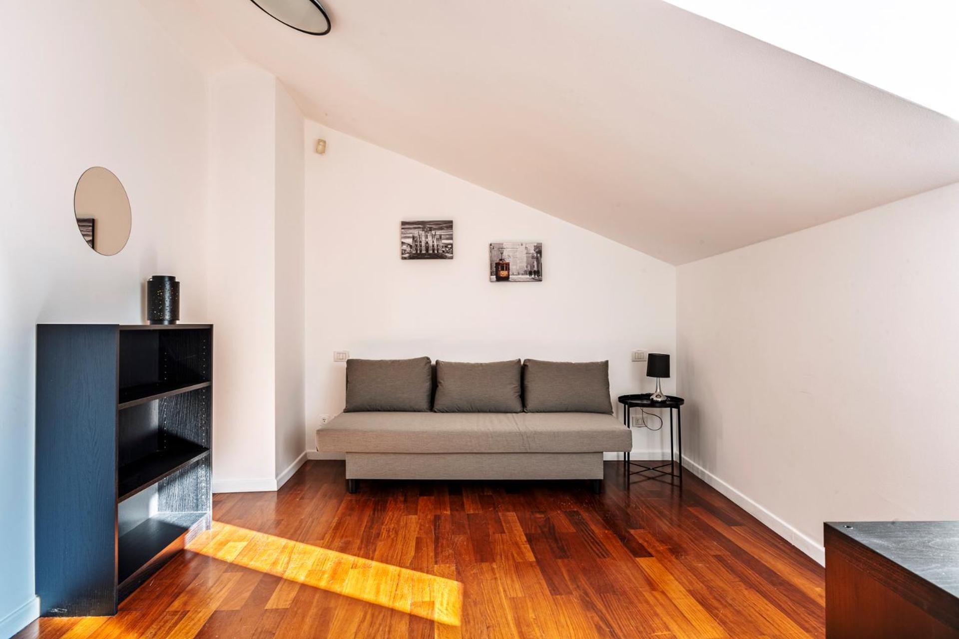 Elegant 2 Bedrooms Apartments Near Duomo Milano Ngoại thất bức ảnh